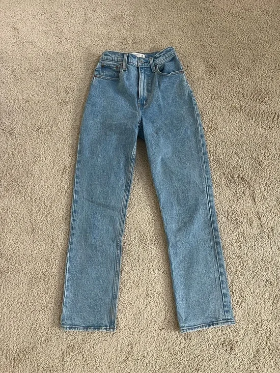 Classic Medium Light Blue High-Rise Straight Leg Jeans - Picture 4 of 4